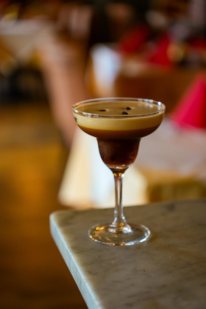 Espresso Martini an der Bar